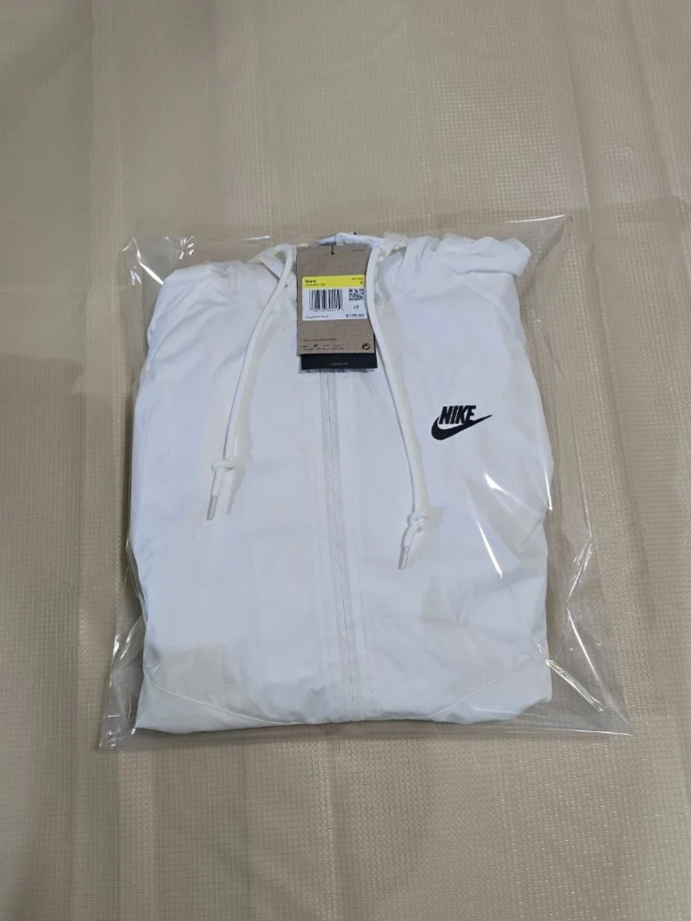 Nike Windrunner Lined Jacket HV8369-133 Mens Sz (S-M) White Hooded Full Zip NWT